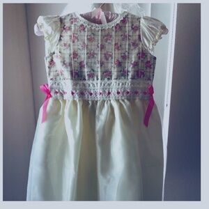 New dressy girls dress size 6